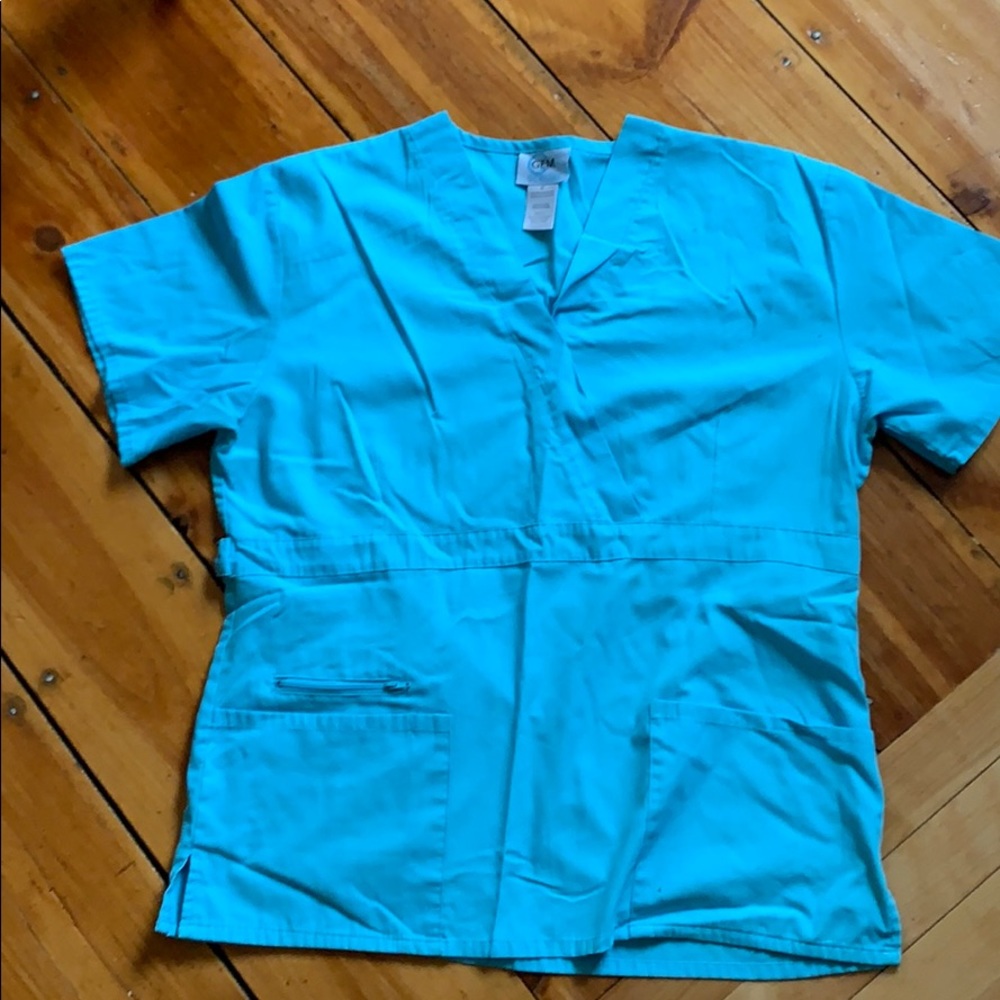 Scrub top